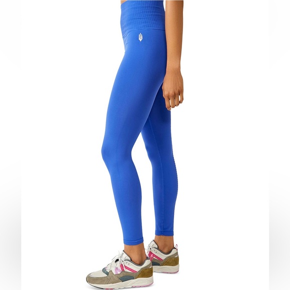 NWT Free People Movement Good Karma Legging Blue Swim Club Medium Large M L NEW - Picture 4 of 8